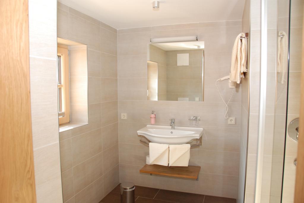 Hotel Gasthof Erbhof Anderlhof Leogang Habitación foto